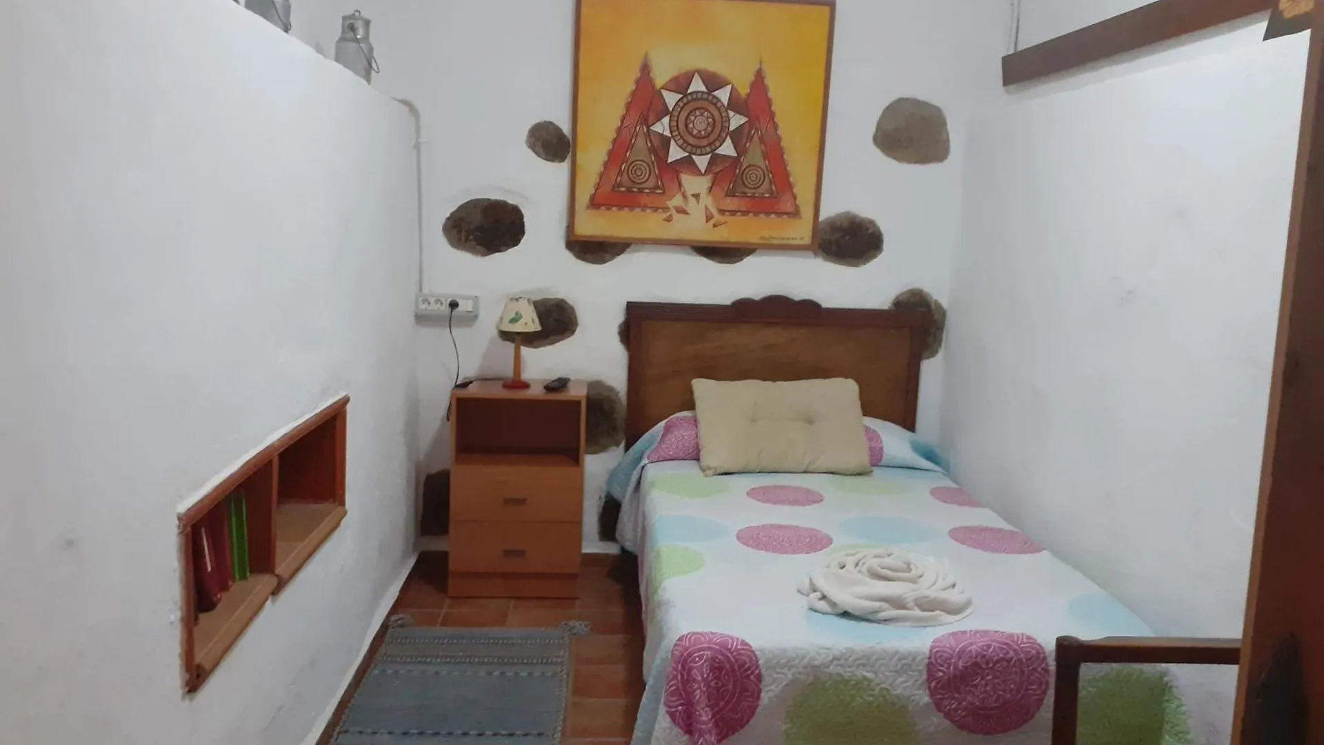 La Piedra Viva Agueimes , Siete Hermanos 2*, Aguimes