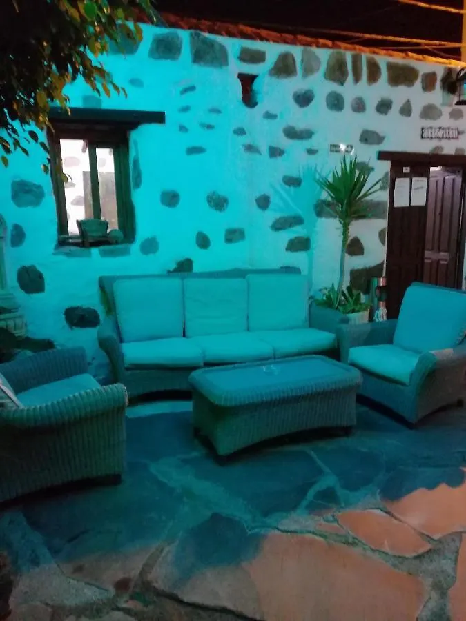 La Piedra Viva Agueimes , Siete Hermanos Guest house